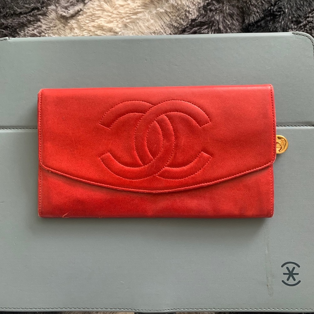 Chanel wallet